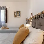 Διαμέρισμα Friends & Fam Apt,town Of Naxos Island,by Naxosvibe *