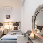Διαμέρισμα Friends & Fam Apt,town Of Naxos Island,by Naxosvibe