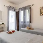 Friends & Fam Apt,town Of Naxos Island,by Naxosvibe *