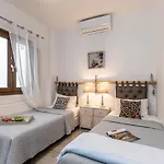 Διαμέρισμα Friends & Fam Apt,town Of Naxos Island,by Naxosvibe Naxos City