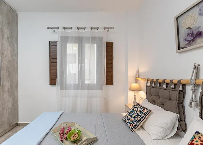 Friends & Fam Apt,town Of Naxos Island,by Naxosvibe *