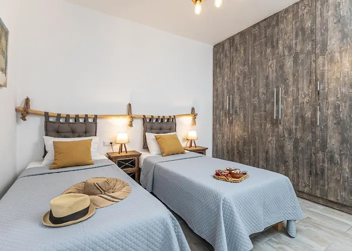 Friends & Fam Apt,town Of Naxos Island,by Naxosvibe