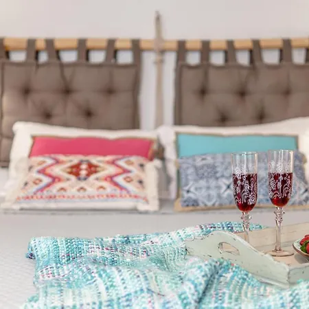 Friends&fam Elegant 3bdr Apt, Naxos Town