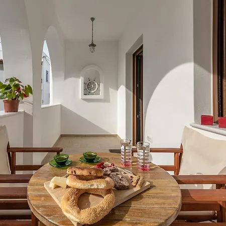 Friends & Fam Apt,town Of Naxos Island,by Naxosvibe Apartment *