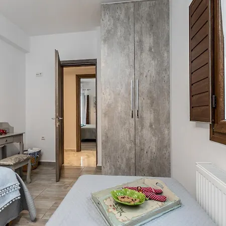 Friends & Fam Apt,town Of Naxos Island,by Naxosvibe Apartmán