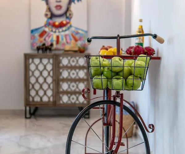 Friends & Fam Apt,town Of Naxos Island,by Naxosvibe Naxos City